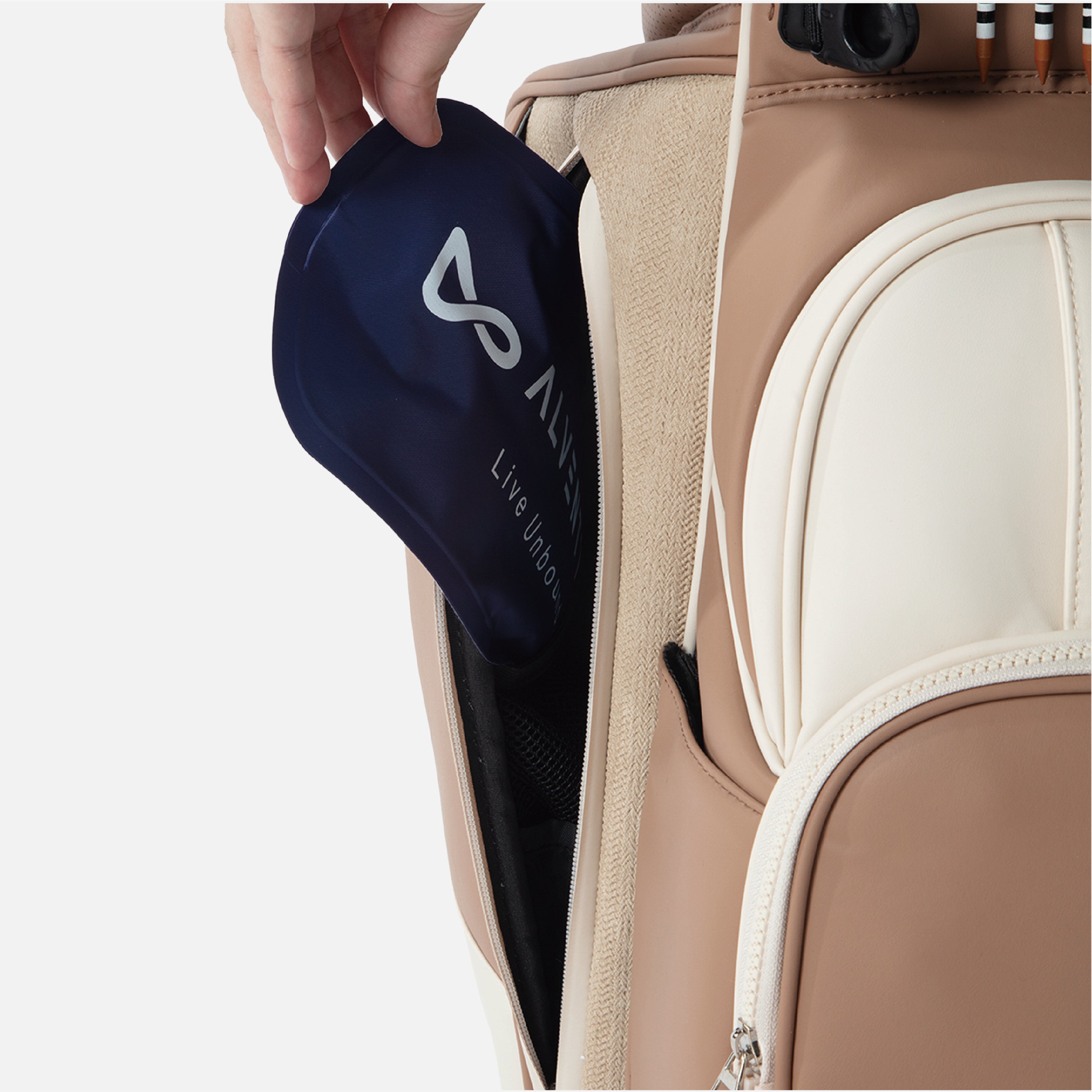 Insulated inner cooler keeps drinks cool throughout the round.